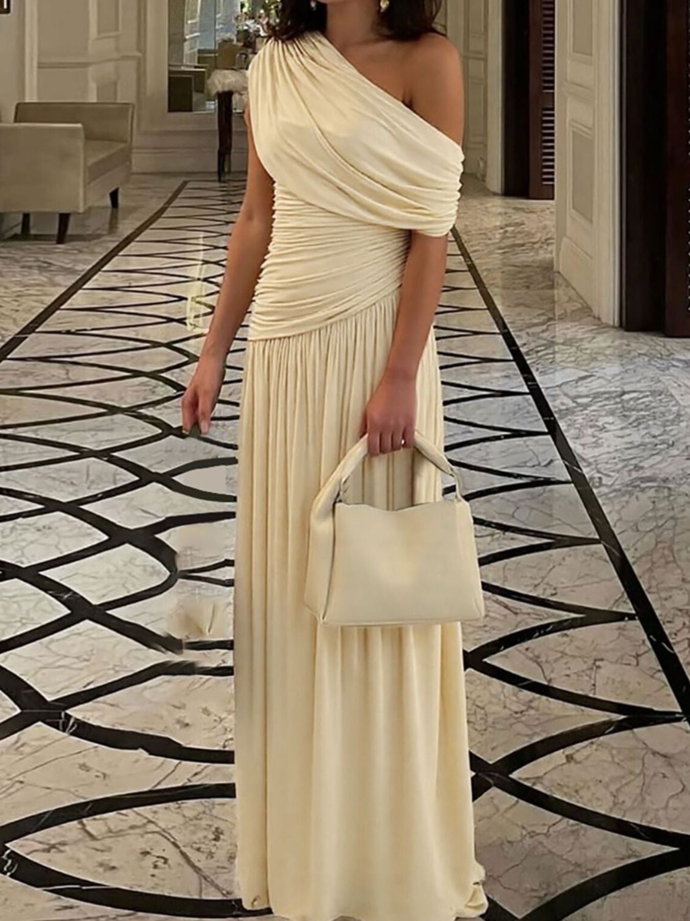 be95bba1-5e26-4811-8a74-f63652d90906-Max